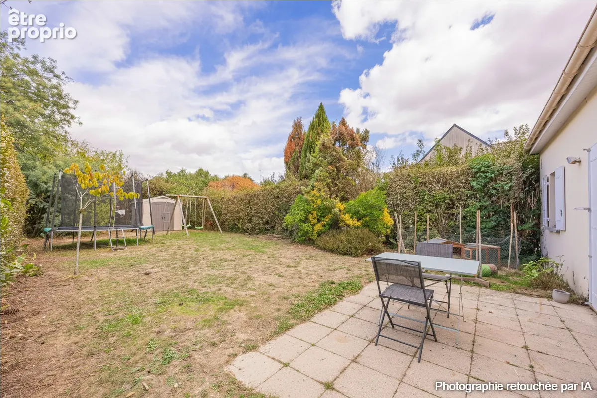 EXCLUSIVITE - LA CHAPELLE SUR ERDRE - Maison familiale 5 chambres avec jardin - photo 8