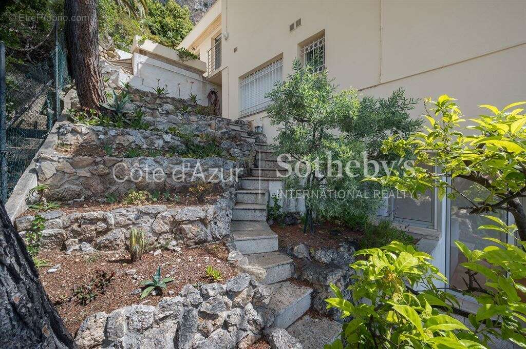 Triplex avec vue mer panoramique à Èze-Bord-de-Mer proche de Monaco - photo 16