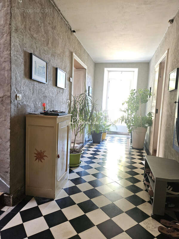 Maison 230 m² à Rabastens  - photo 4