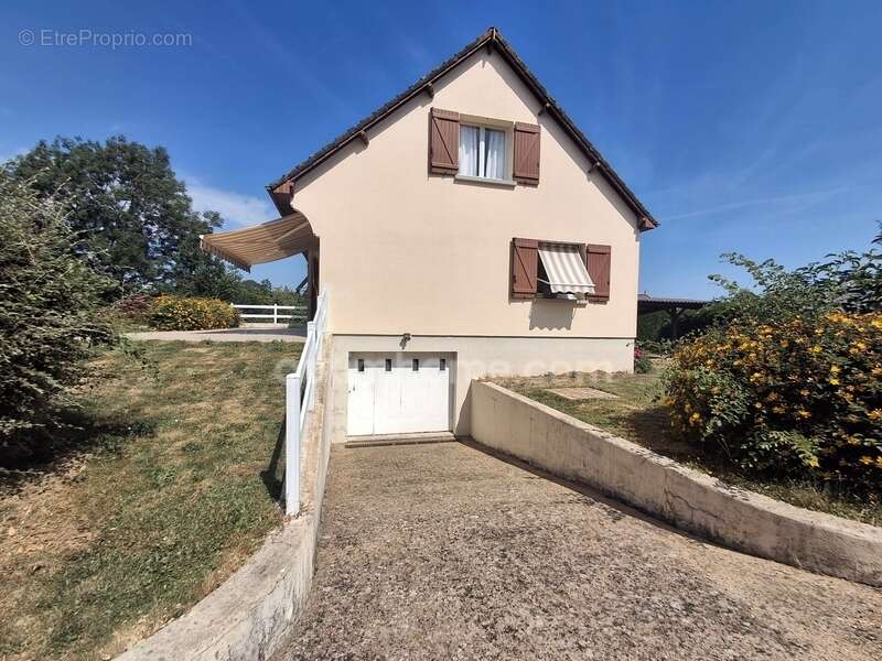 Maison familiale composée de 5 chambres dans un cadre privilégie - photo 13