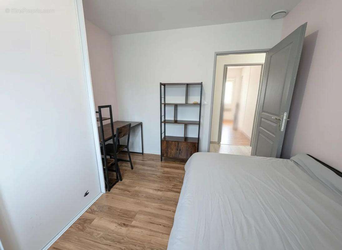 Maison à AUSSAC-VADALLE