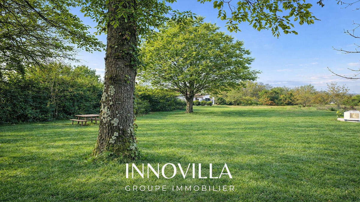 Terrain à MONTBERON