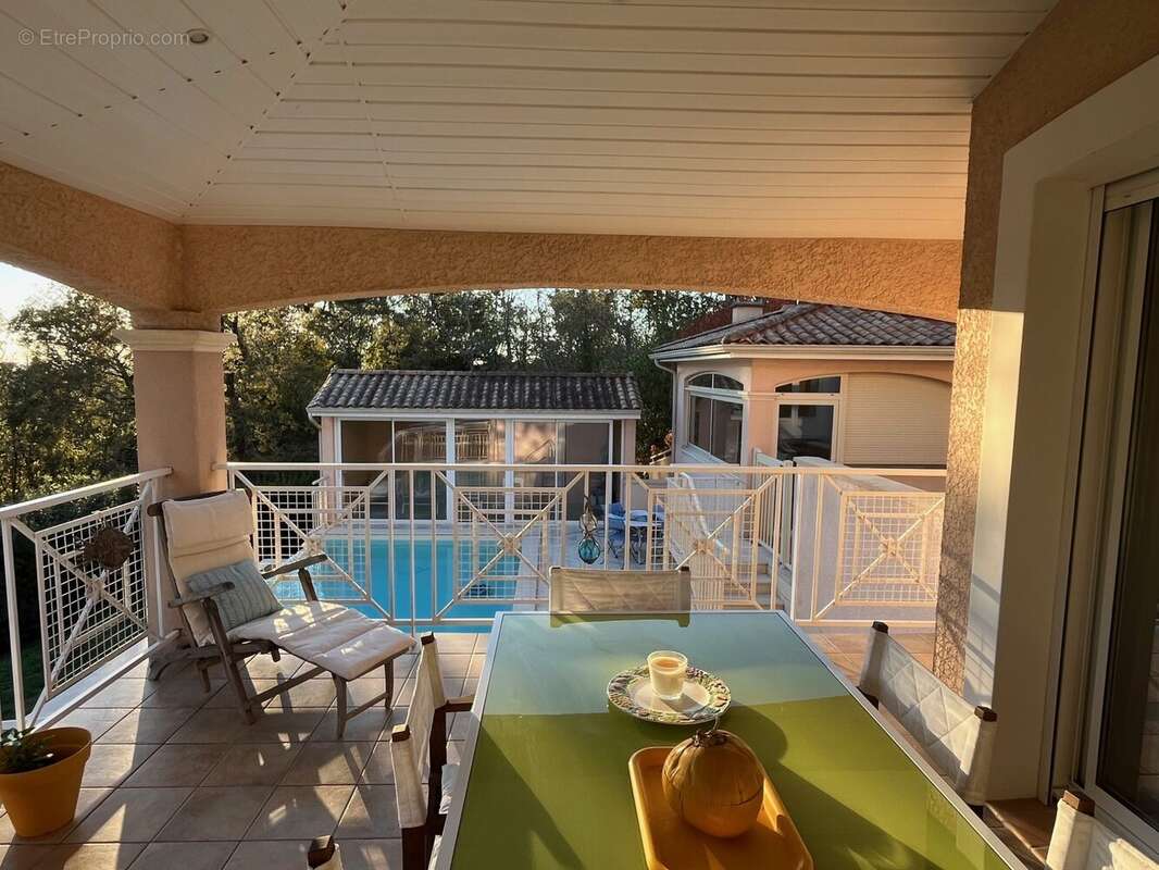 Maison à MONTPON-MENESTEROL