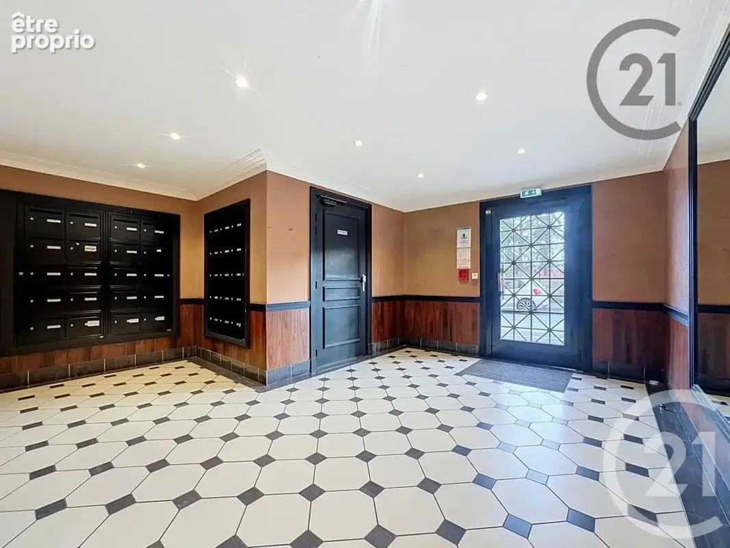 Appartement 1 pièce 30 m² à vendre à Reims (51100) - photo 3