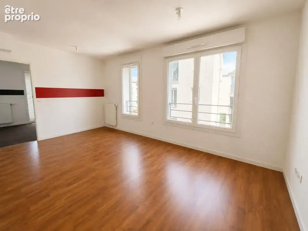 Appartement 3 pièces + balcon de 55.76 m² Stains - photo 1
