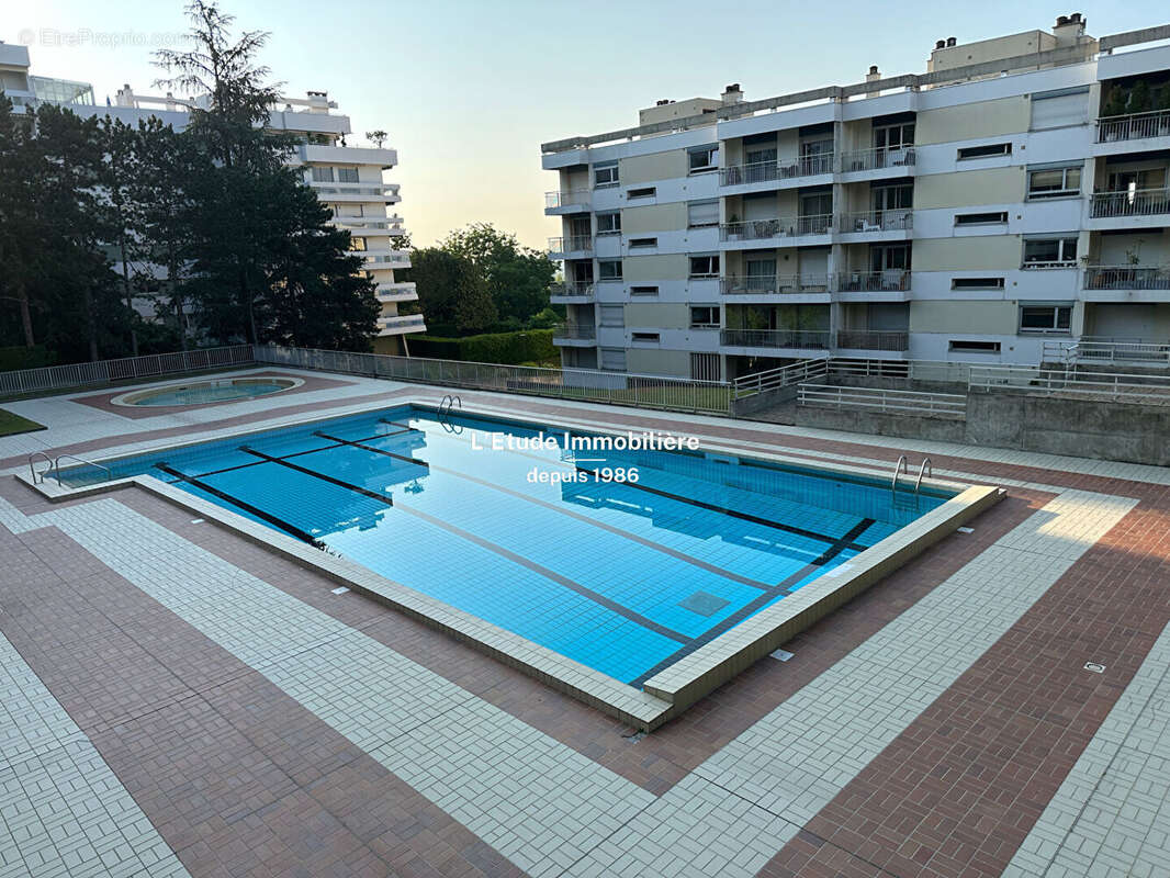 Appartement à CALUIRE-ET-CUIRE