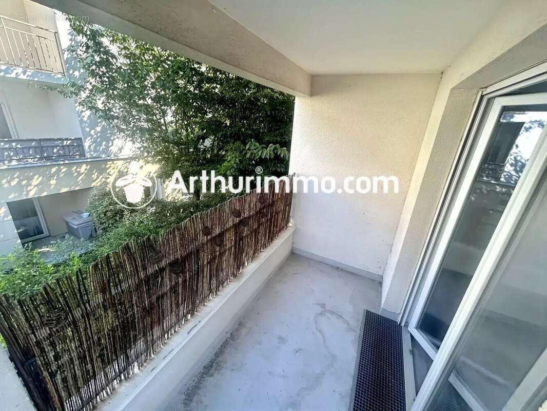 Appartement à LIEUSAINT