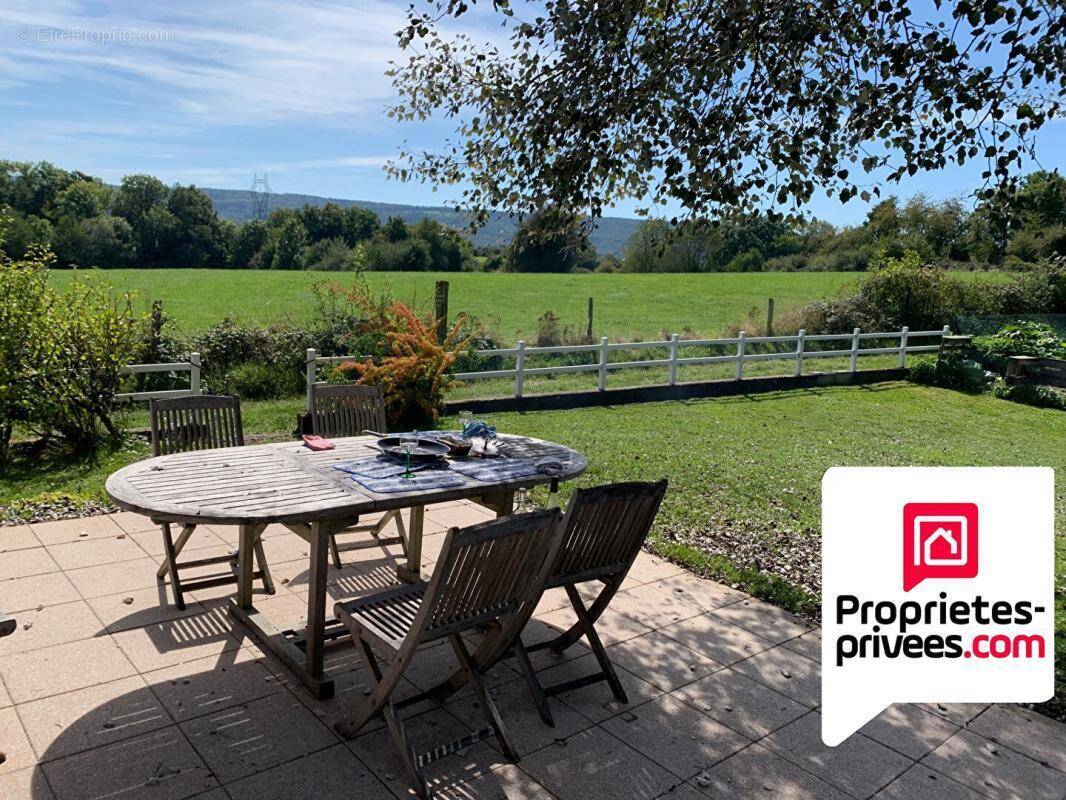 Maison à ROCHES-LES-BLAMONT