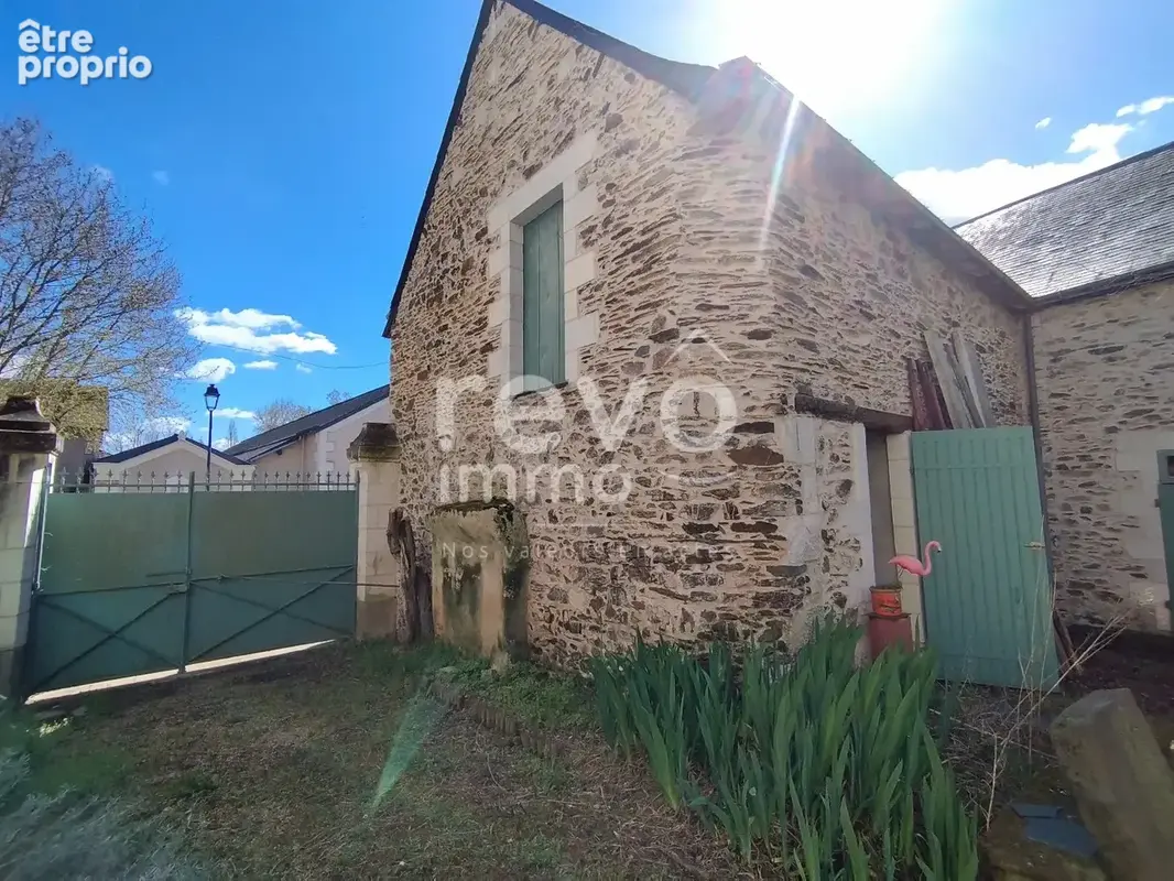 Belle demeure du 19ème dans petit village de caractère en bord de Loire - photo 4