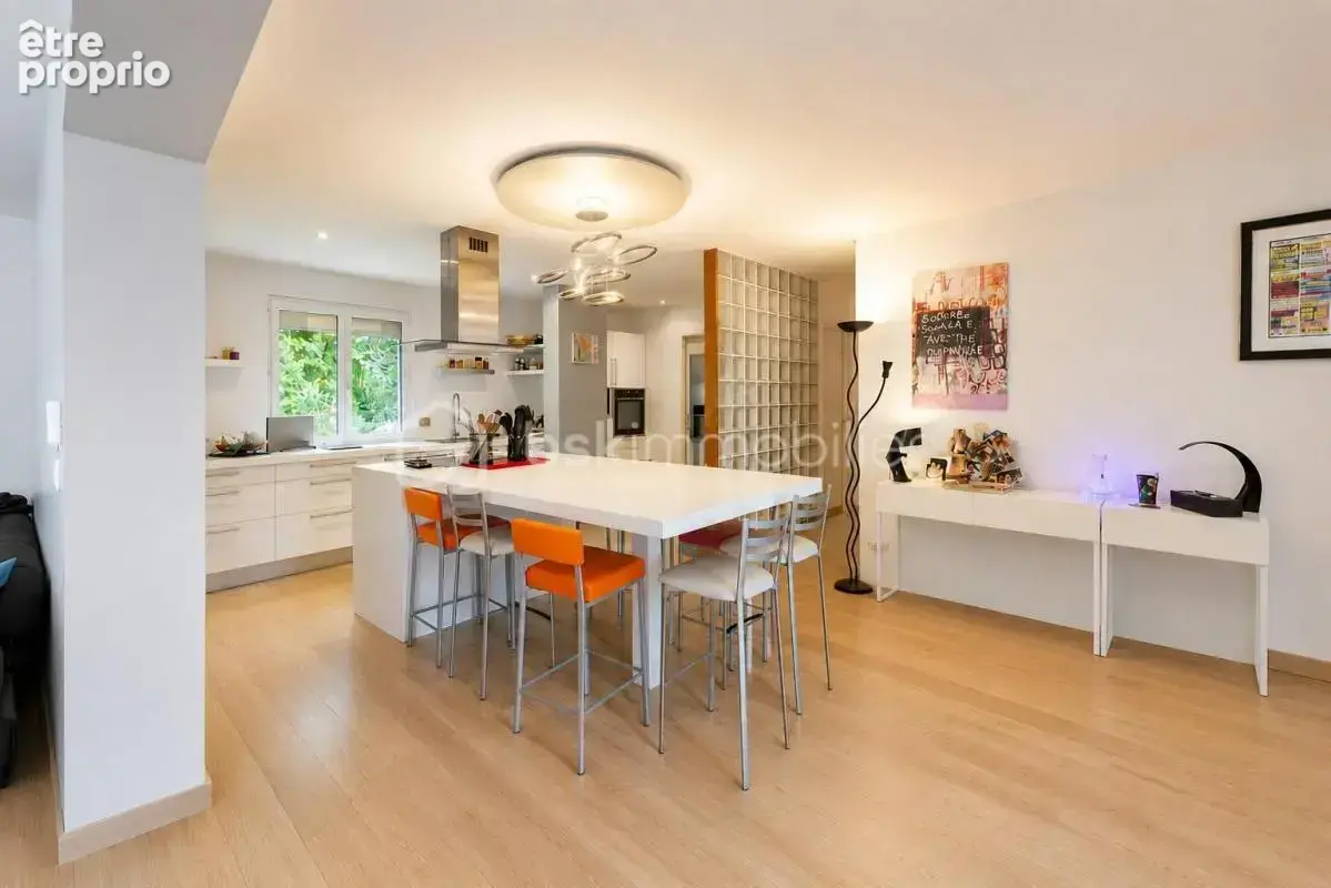 Villa T6 de 205 m² avec piscine - photo 3