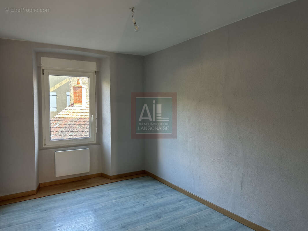 Immeuble commercial et résidentiel avec maison indépendante - photo 10