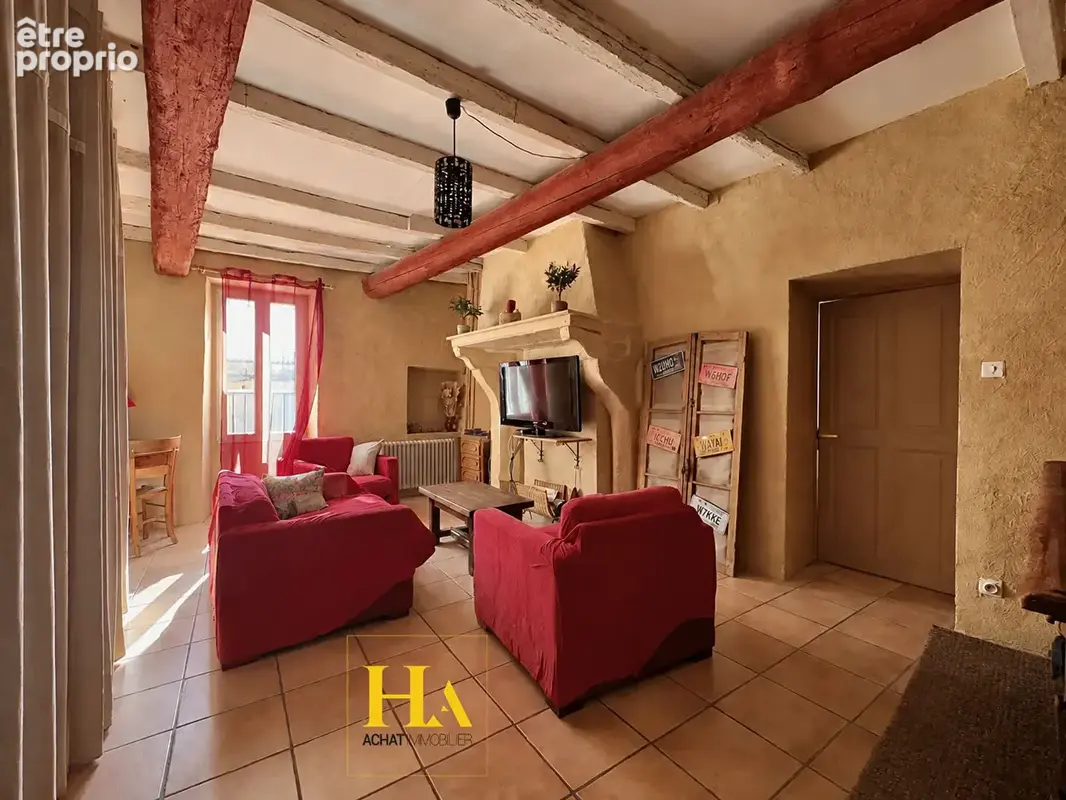 Maison de caractère de 433 m² avec gîte - Saint-Marcel-d'Ardèche - photo 5