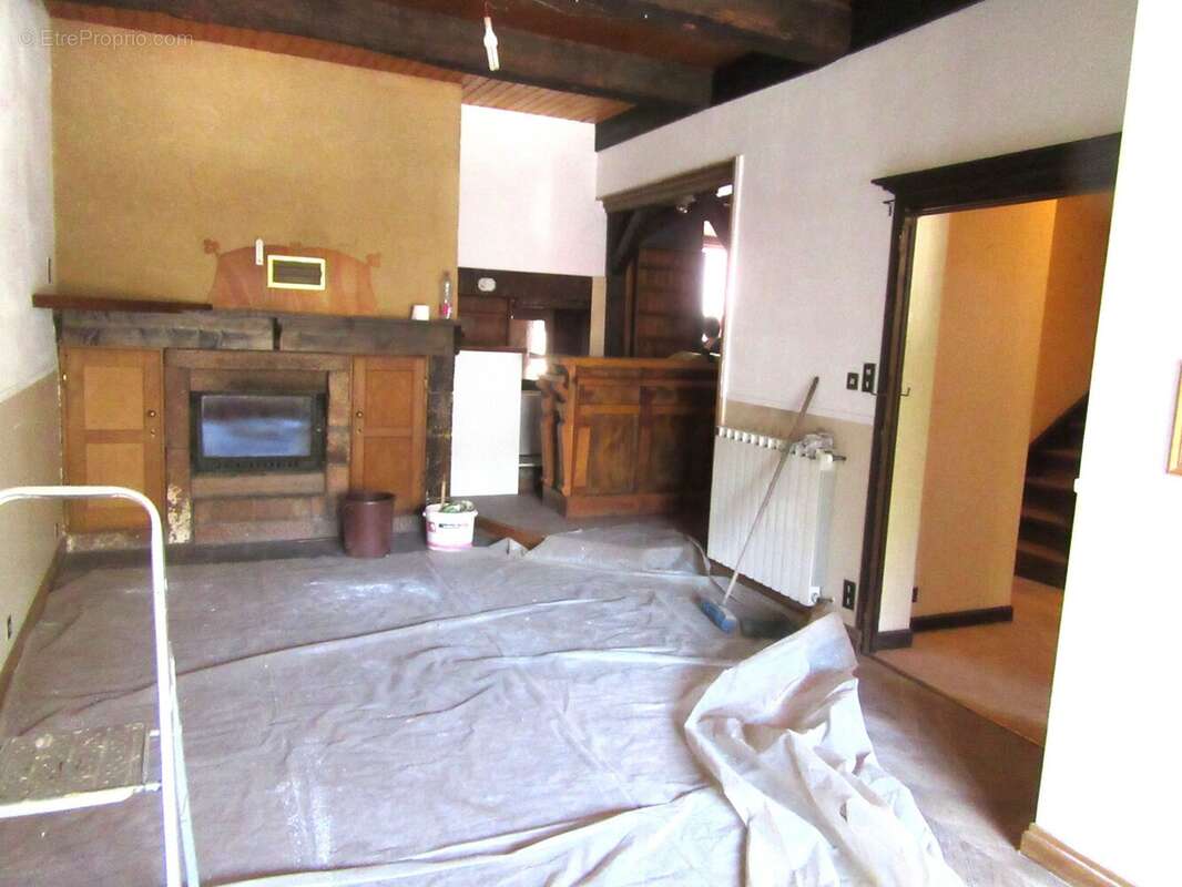 Maison à MARCILLAC-VALLON