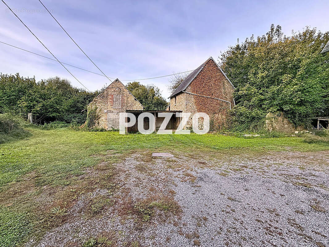 Maison à LA ROCHELLE-NORMANDE