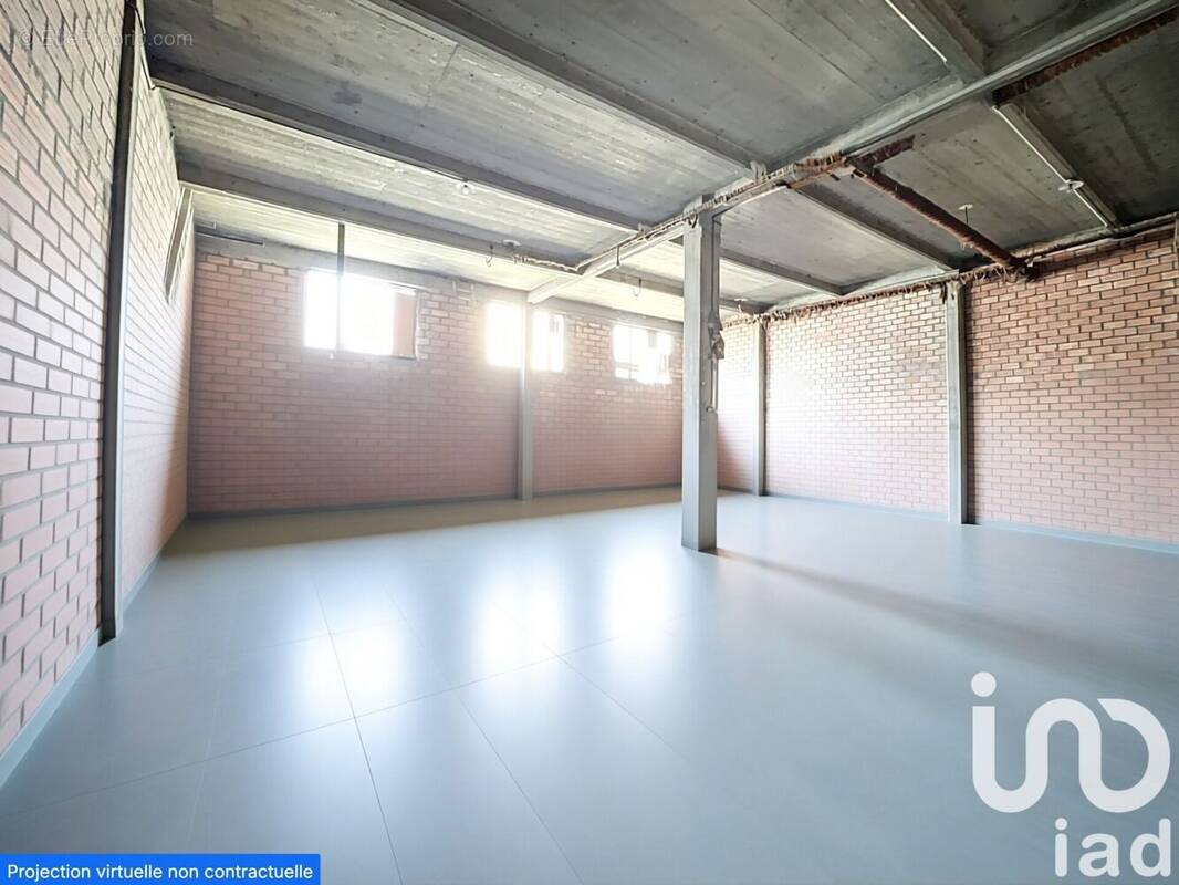 Photo 1 - Appartement à PORT-SAINT-LOUIS-DU-RHONE