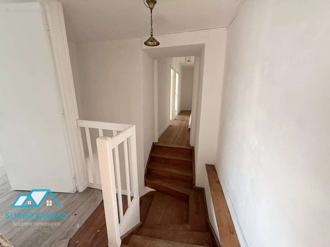 Maison à SAINT-JUST-PRES-BRIOUDE