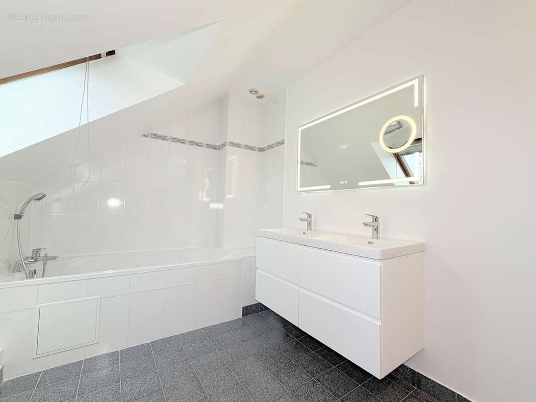 Maison à RUEIL-MALMAISON