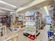 Photo 1 - Commerce à CAYLUS