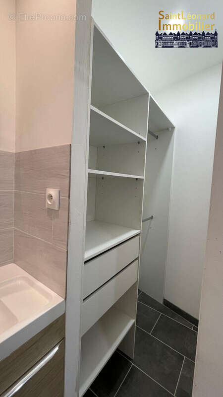 Appartement à FOUGERES