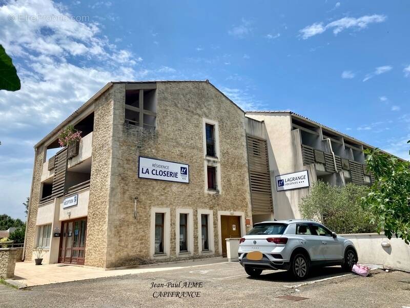 Appartement à BARJAC