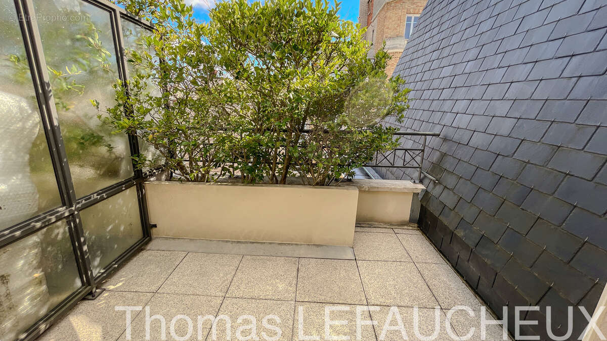 Appartement à BOIS-COLOMBES