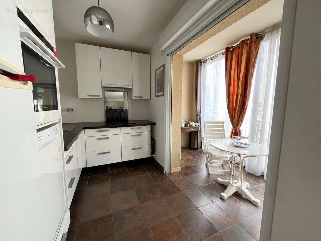   - Appartement à ANGERS