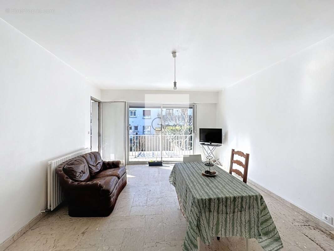 Appartement à CHEVILLY-LARUE