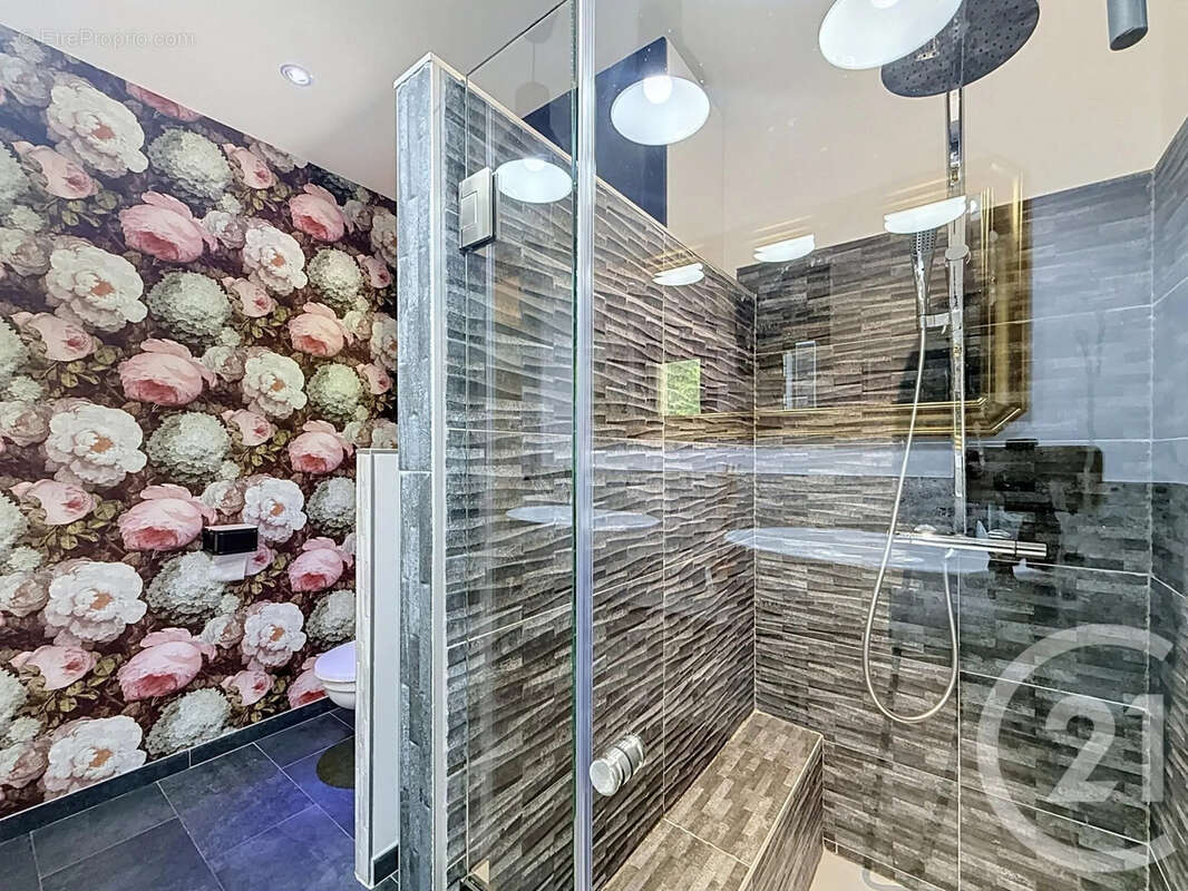 Maison 233 m² à Saint-Parres-Aux-Tertres  - photo 11