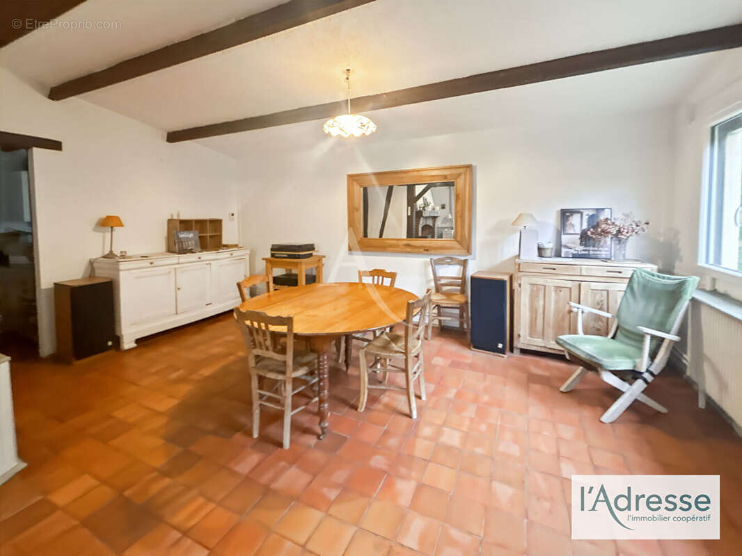 Maison à PERRIERS-SUR-ANDELLE