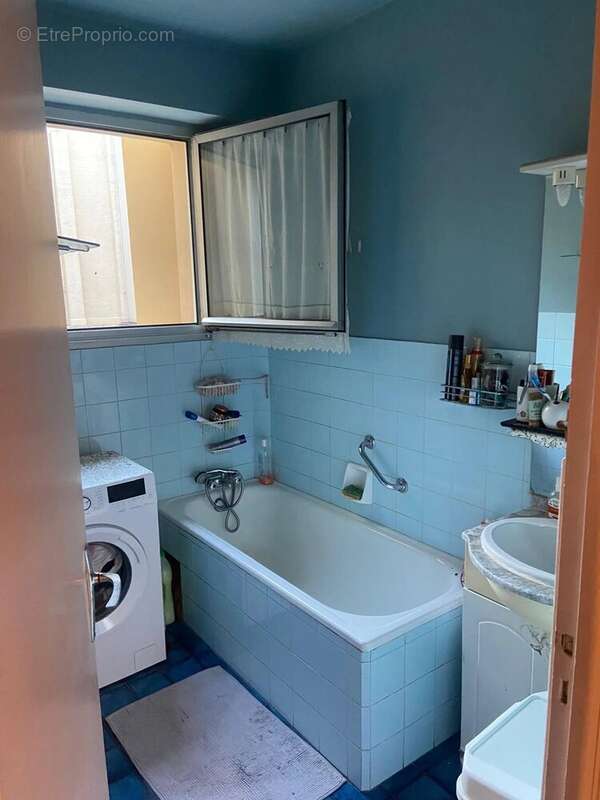 Appartement à BEAUSOLEIL