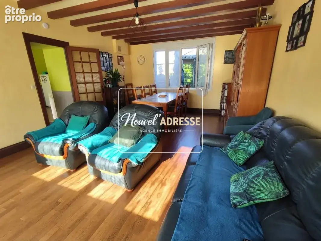 Maison 6 pièces 117 m² à vendre à Saint-Marc-Le-Blanc (35460) - photo 3