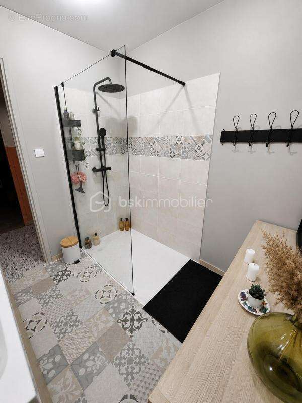 Bollène – maison familiale 151 m² – terrain constructible independant - 1000 m2 au total - photo 10