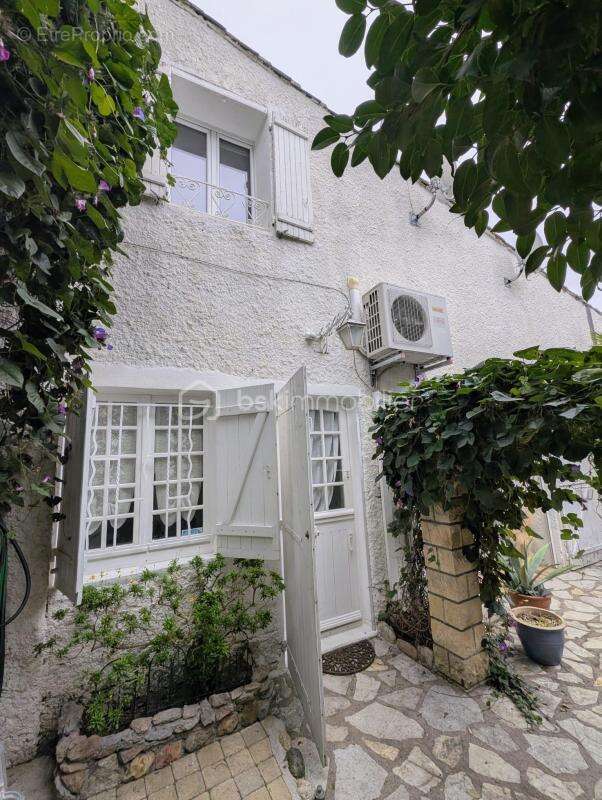 Maison à PAULHAN