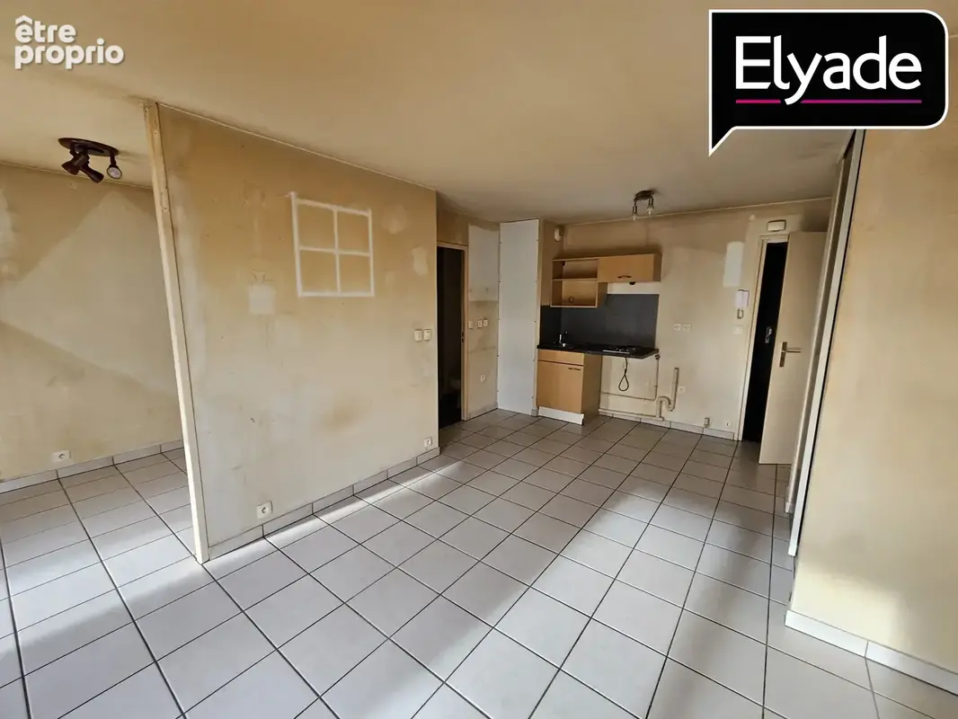 Appartement 1 pièce 32 m² à vendre à Vichy (03200) - photo 2