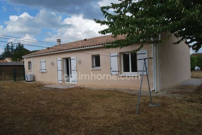 Maison 104m2 de plain pied à BRIE (16) - photo 2