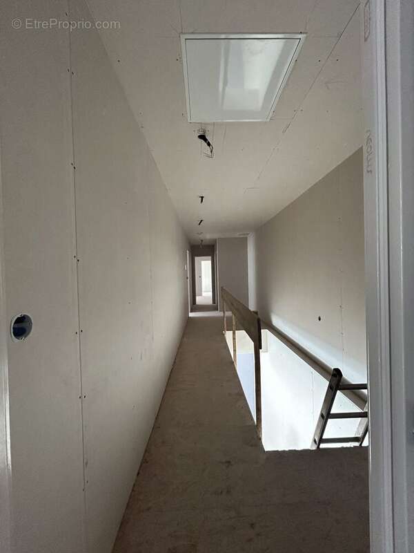 Maison 165 m² à Orleans  - photo 3