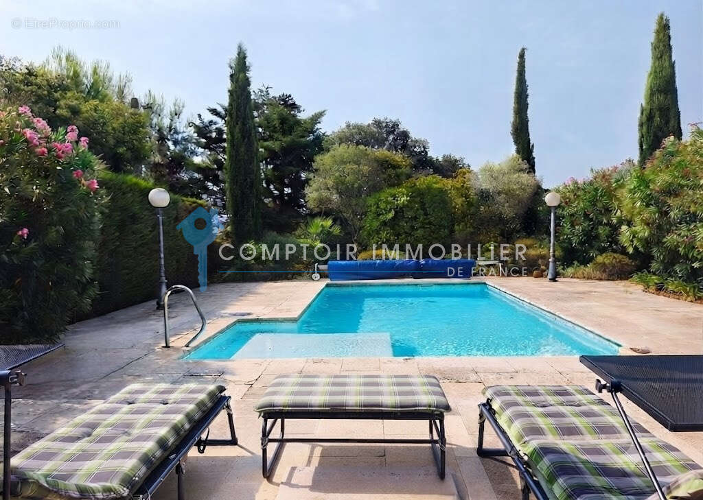 Dpt (30) aramon a vendre propriete jardin et piscine - photo 4