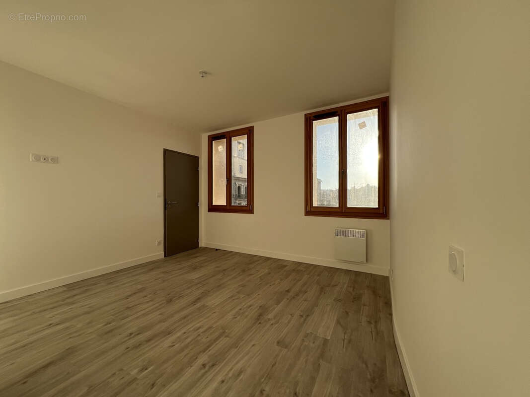 hyper centre de perpignan appartement f4 entierement refait a neuf - photo 7