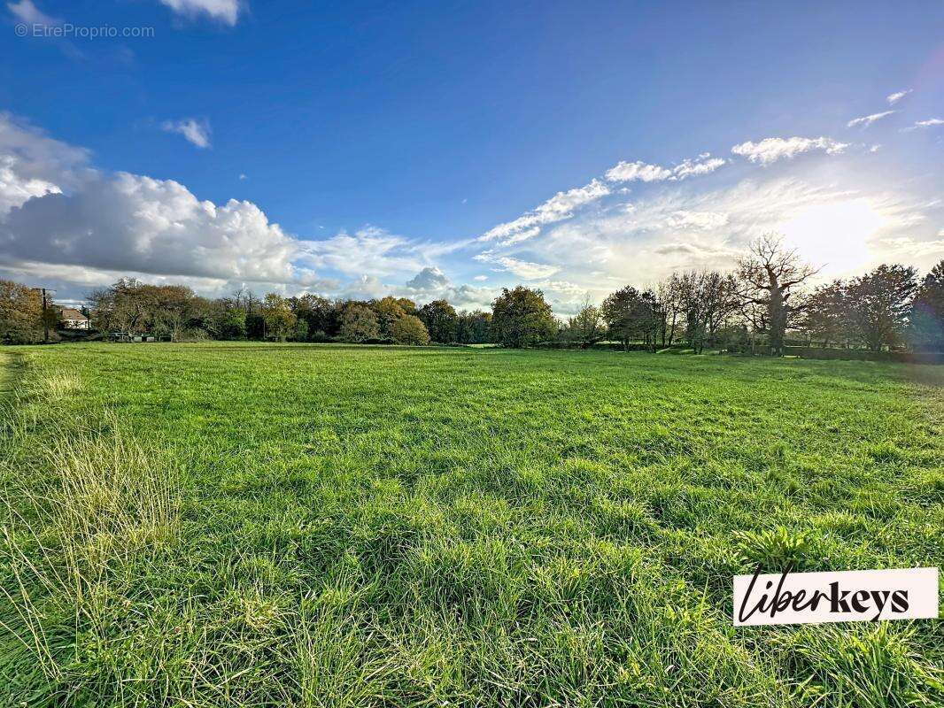 Maison à MONTPON-MENESTEROL