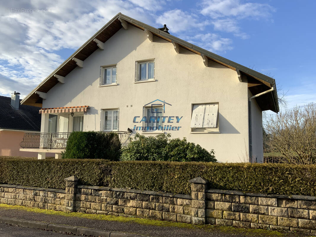 Maison à LURE