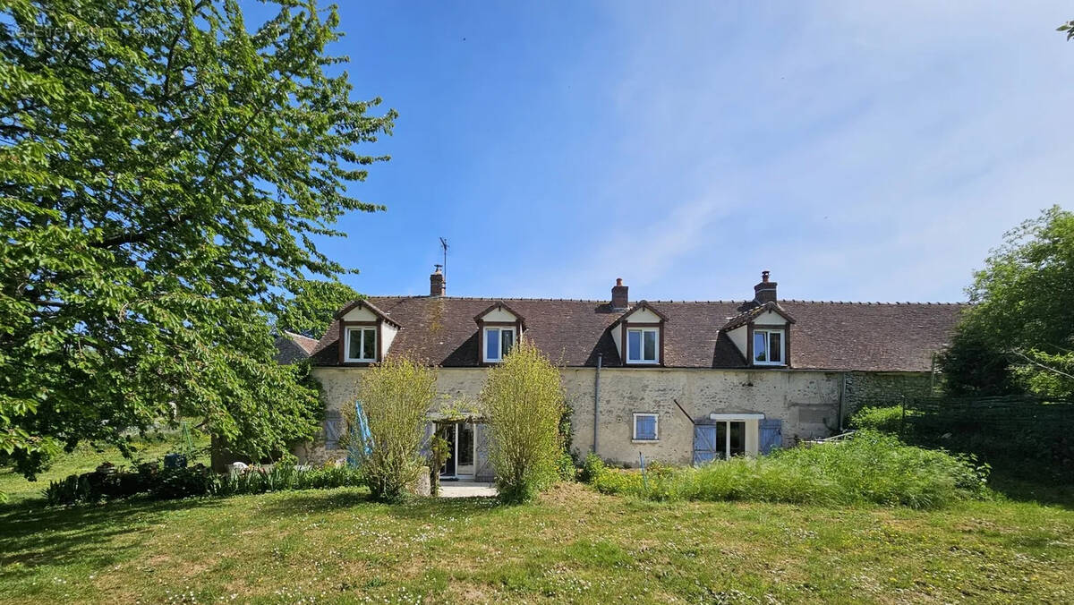 Maison à LA FERTE-GAUCHER