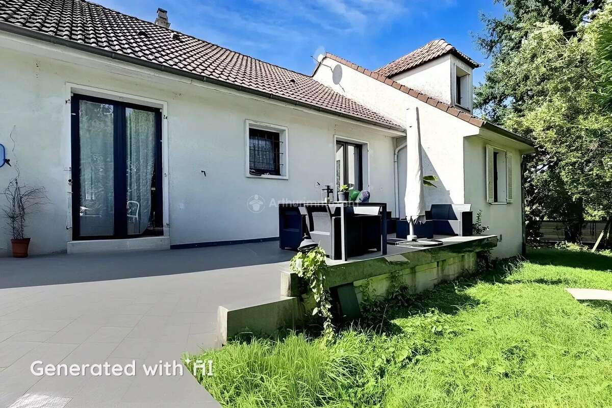 Maison à QUINCY-VOISINS