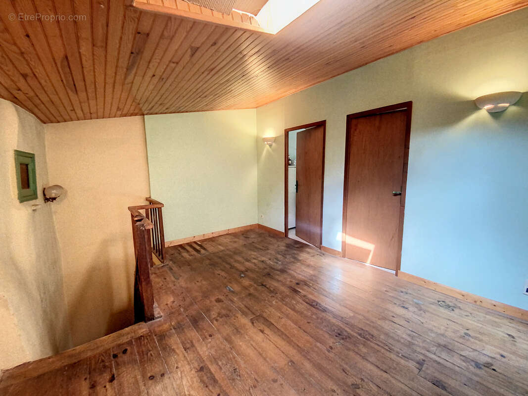 Commerce à SAINT-GIRONS