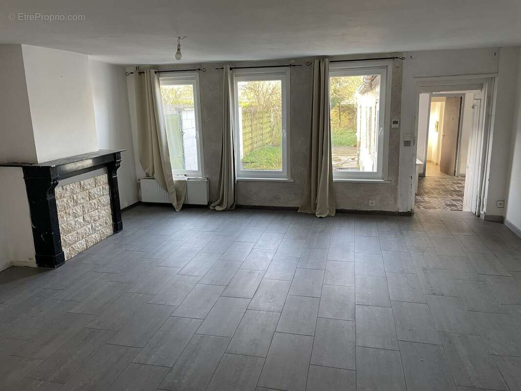 Maison à PREUX-AU-BOIS