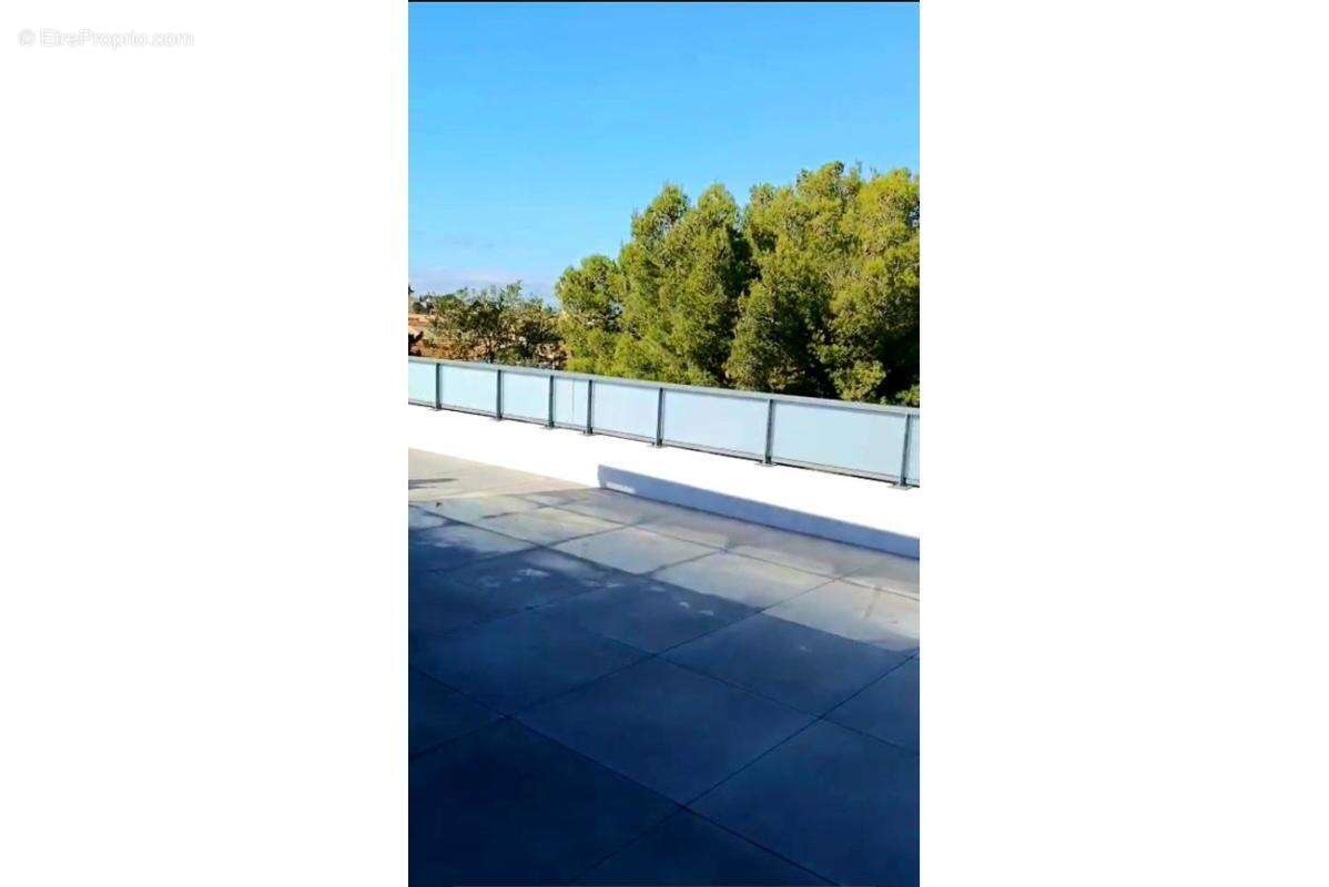 Appartement à BAILLARGUES