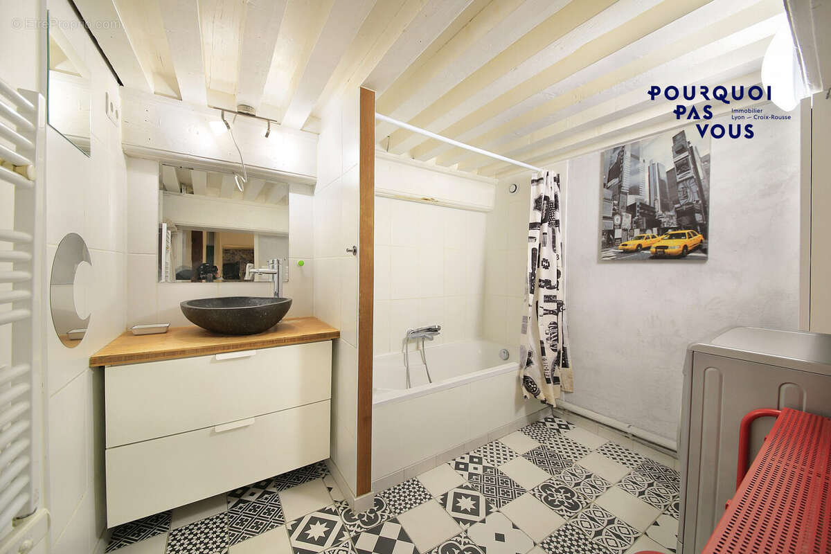 Appartement à LYON-1E