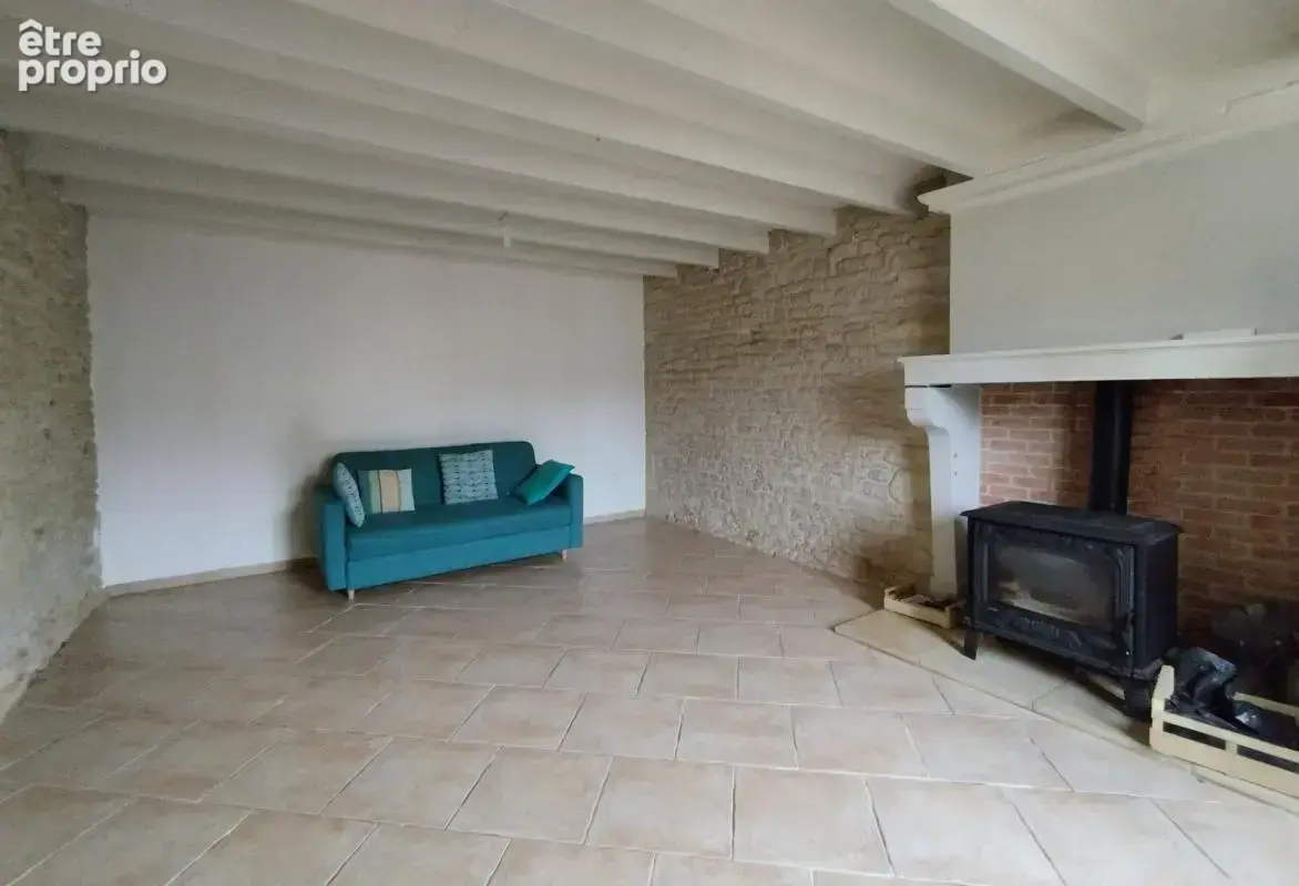CHARENTE/AIGRE. Maison en pierre rénovée, 3 chambres(poss 4) avec jardin clos 1169 m² (gite ou chambres d'hôtes) - photo 13