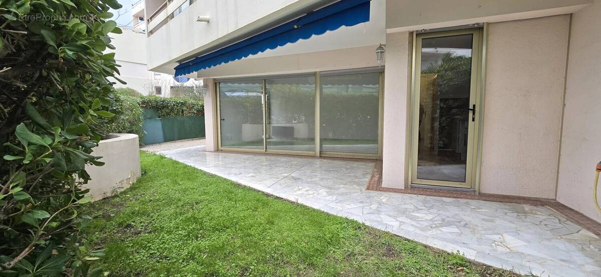 Appartement à CAGNES-SUR-MER