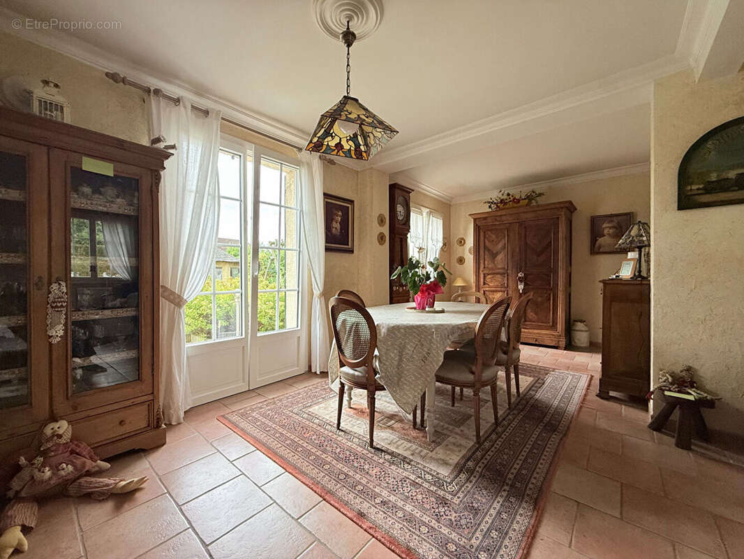 Maison à MOUSSY-LE-NEUF