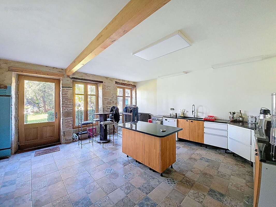 Maison à SAINT-MACAIRE